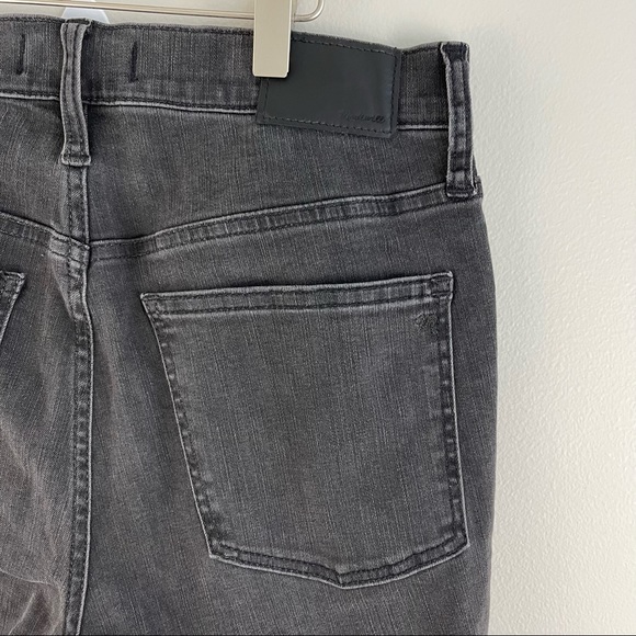 MADEWELL Black Dark Grey Distressed Hem Ripped Knees 9” High-Rise Skinny Jeans - Picture 7 of 11